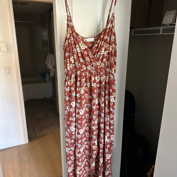 FLORAL Maxi Dress Rust V-neck wrap slit size L - Picture 1 of 4